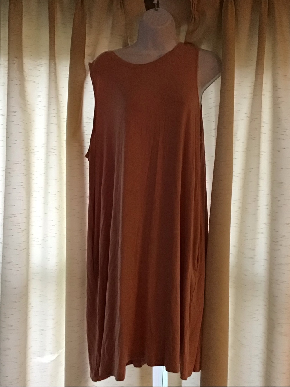 Sleeveless dusty pink tshirt dress
